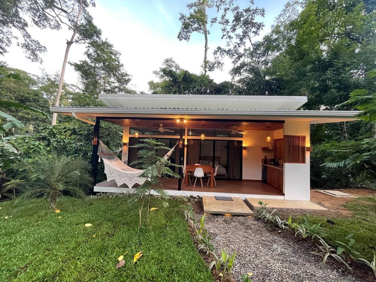 Caribbean Irie - Charming, Luxurious Bungalow In Nature With Ac & Fiber Optic Wifi Puerto Viejo de Talamanca Eksteriør billede