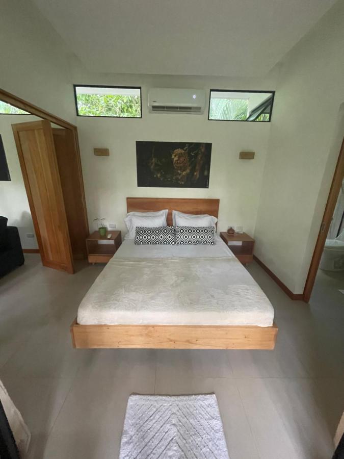 Caribbean Irie - Charming, Luxurious Bungalow In Nature With Ac & Fiber Optic Wifi Puerto Viejo de Talamanca Eksteriør billede